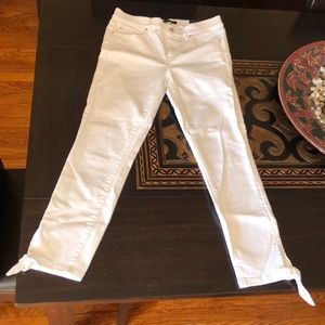 NWT Ann Taylor white mid rise skinny crop jean